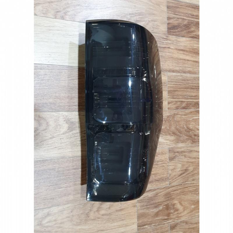Ducki Ford Ranger 2012-2022 Arka Led Stop Kare Tip Ledli