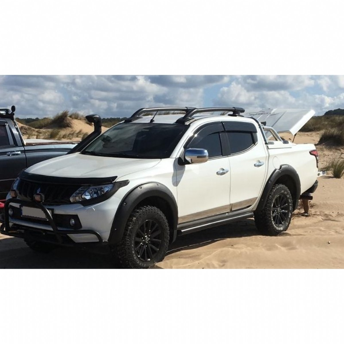 Ducki Mitsubishi L200 2015-2019 6inc Mat Siyah Dodik (ABS Plastik)