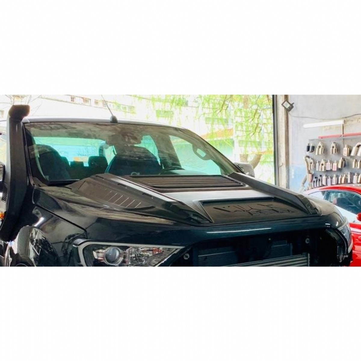 Ducki Ford Ranger 2016-2022 Gergedan Kaput Kaplama Şişirme