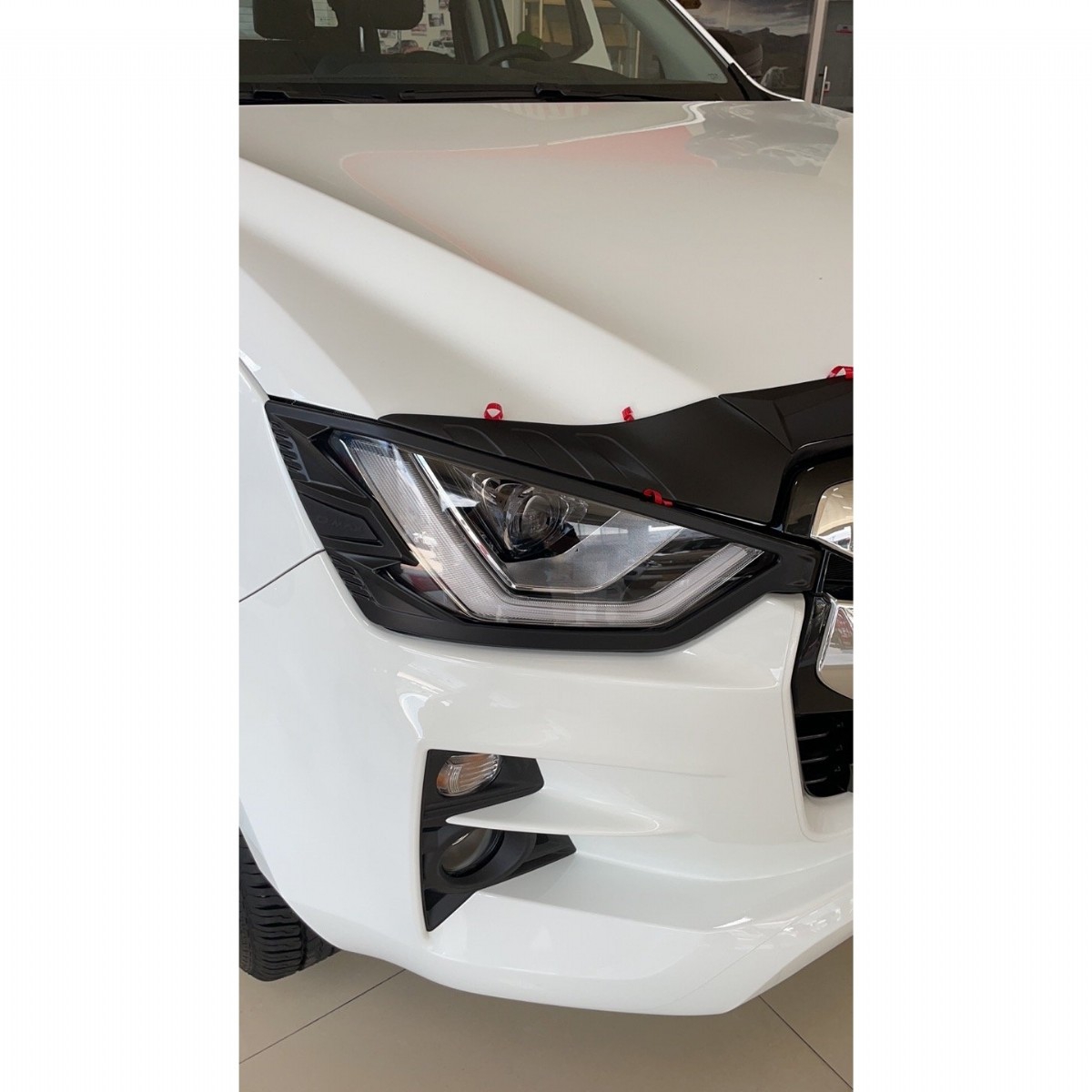 Ducki Dmax 2020 -2024 Far Çerçevesi (ABS Plastik)