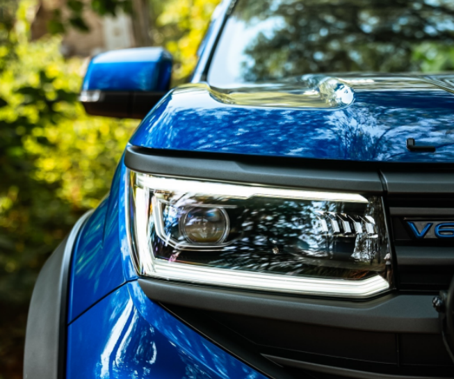 Ducki VW Amarok 2023 ve sonrası Far Çerçevesi