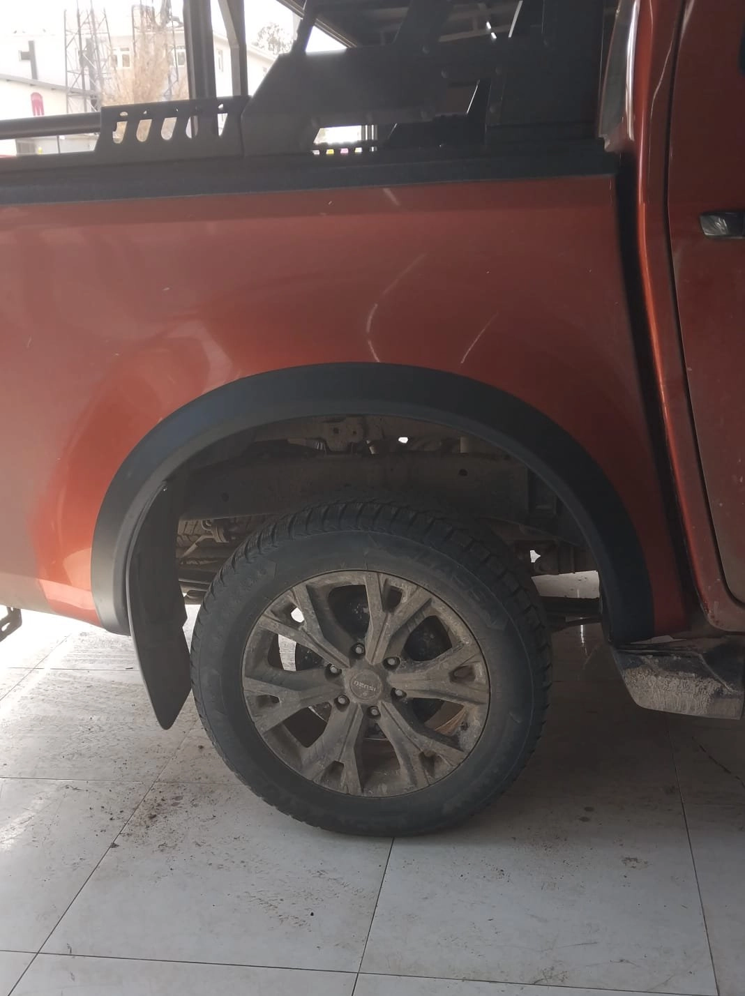Ducki Dmax 2020 ve sonrası Slim Dodik (ABS Plastik)