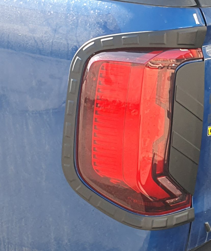 Ducki VW Amarok 2023 ve sonrası Aventura Tip Stop Çerçevesi