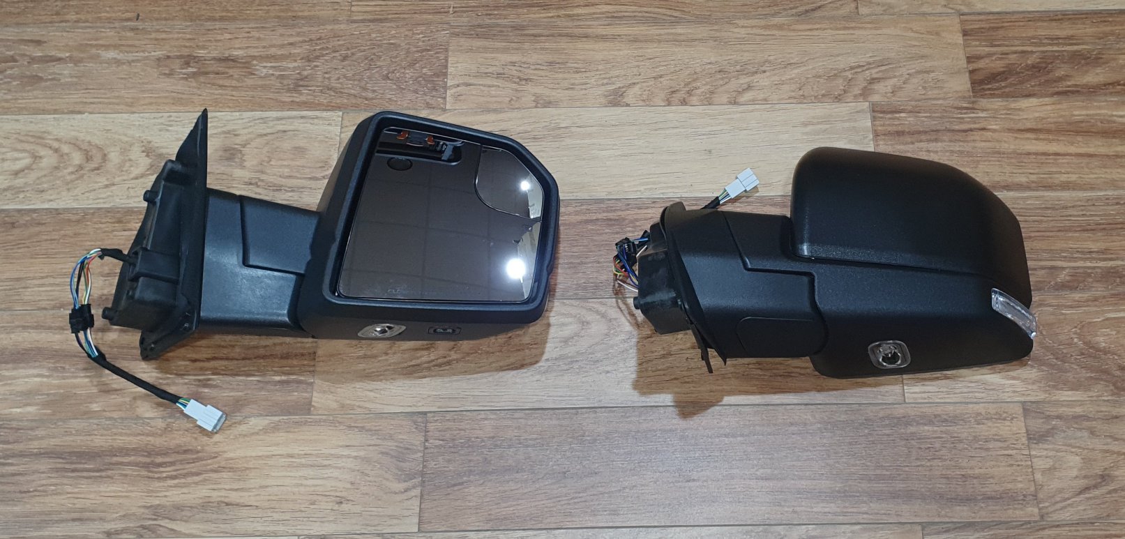 Ducki Ford Ranger 2012-2022 için T9 Raptor Katlanır Elektrikli Ayna Seti