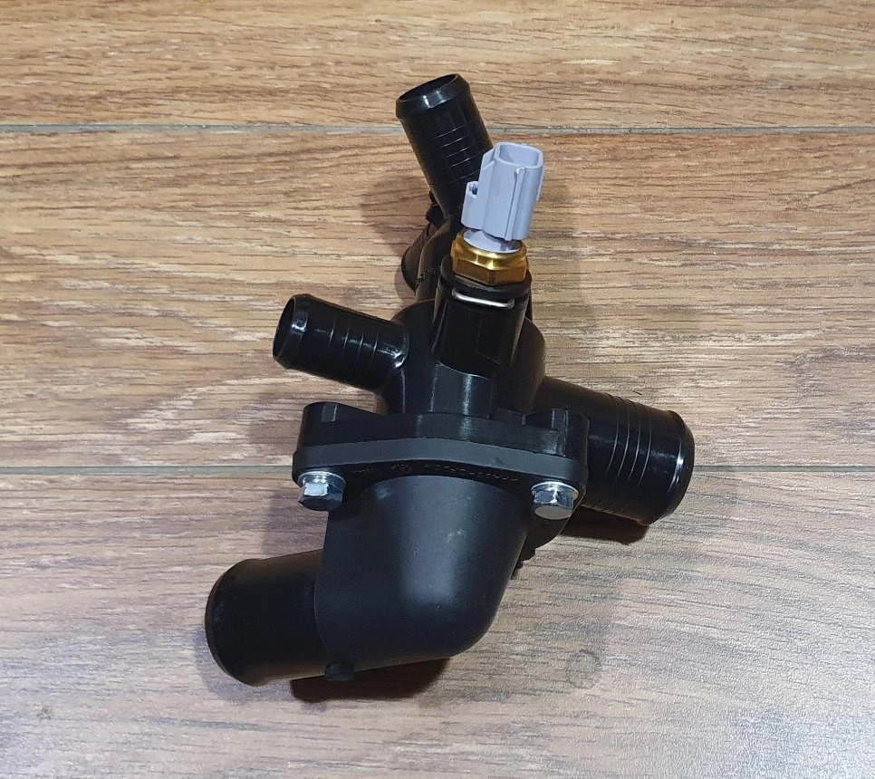 Ducki Ford Ranger 2012-2018 Termostat Gövdesi (Set)