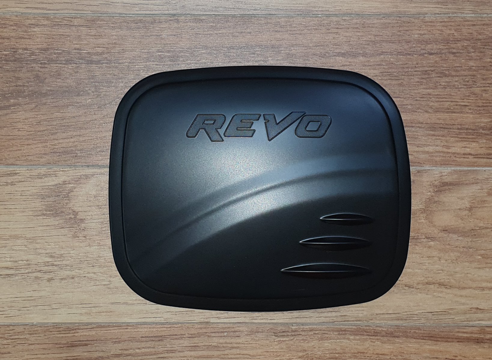 Ducki Hilux Revo 2020 ve sonrası Depo Kapağı Siyah