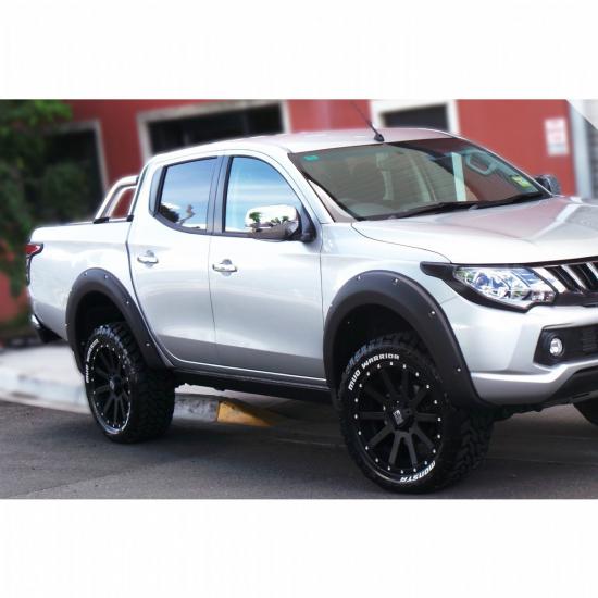 Ducki Mitsubishi L200 2015-2019 6inc Mat Siyah Dodik (ABS Plastik)