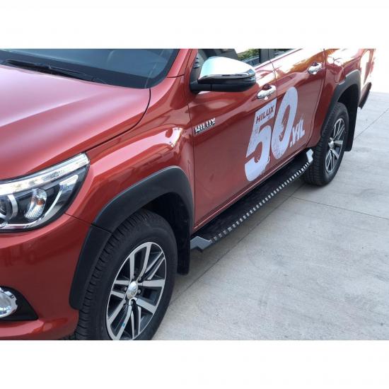 Toyota Revo 2015-2019 Demir Yan Basamak Kaya Kaydırıcı