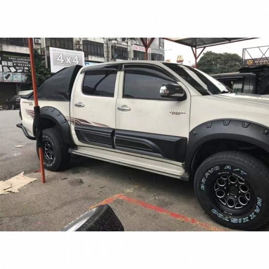 Ducki Hilux Vigo 2012-2015 Kapı Altı Dodiği Kapı Kaplama Büyük (ABS Plastik)