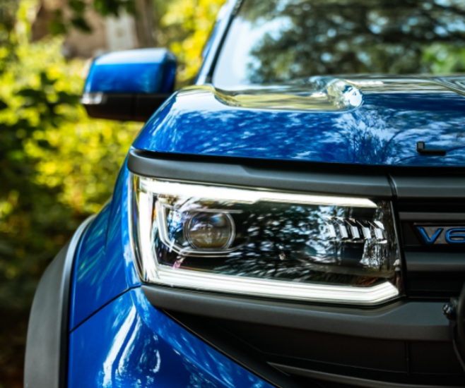 Ducki VW Amarok 2023 ve sonrası Far Çerçevesi