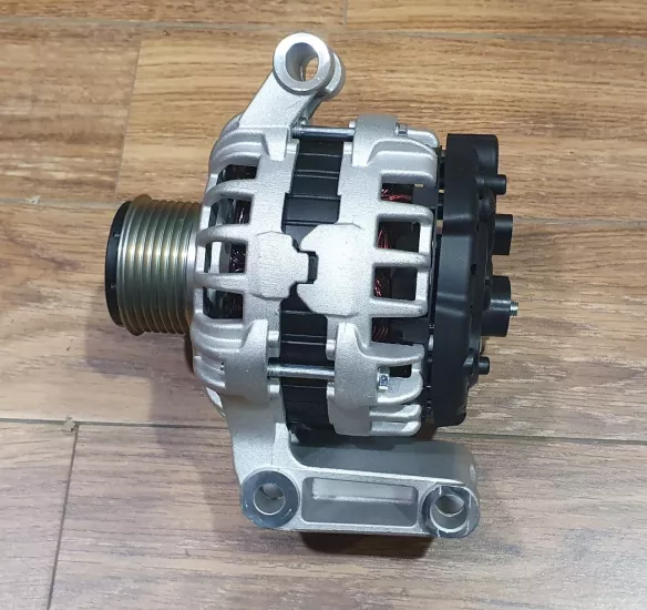 Ford Ranger 2012-2018 Alternator Arka Çıkış