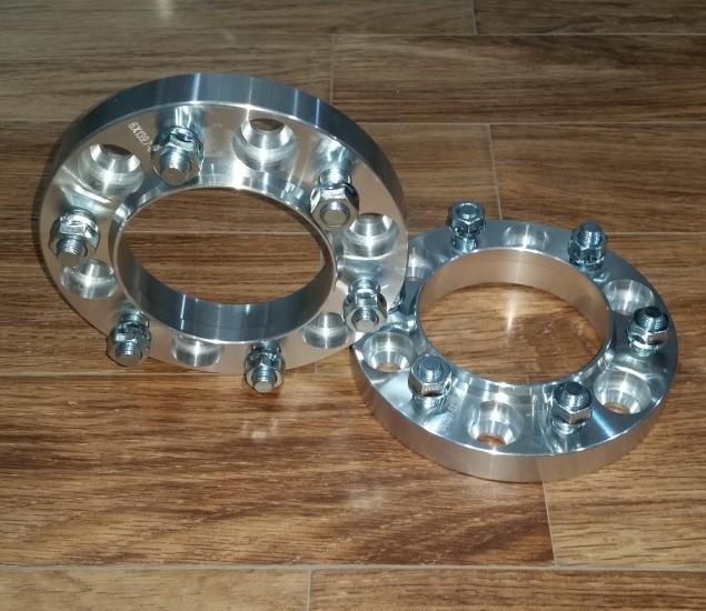 Ducki Toyota 6x139,7 Araçlar için 26mm Aluminyum Spacer (Çıkıntılı)